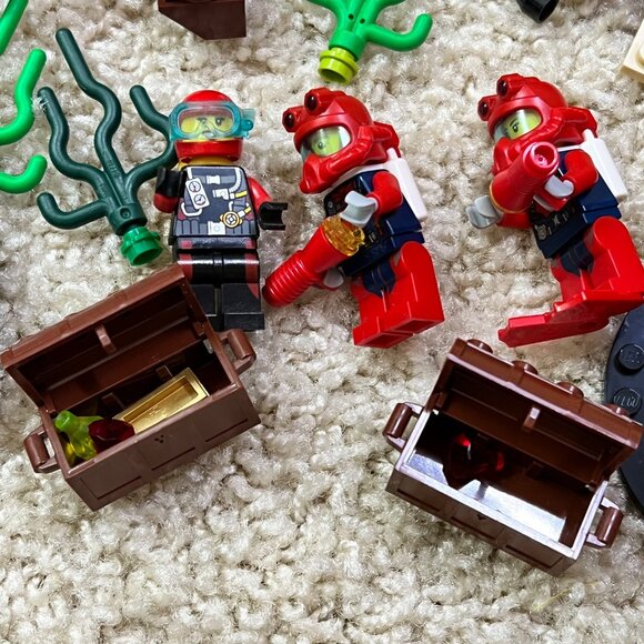 Lego Deep Sea Exploration Vessel 60095 & 60266 Partial Sets - Picture 5 of 9